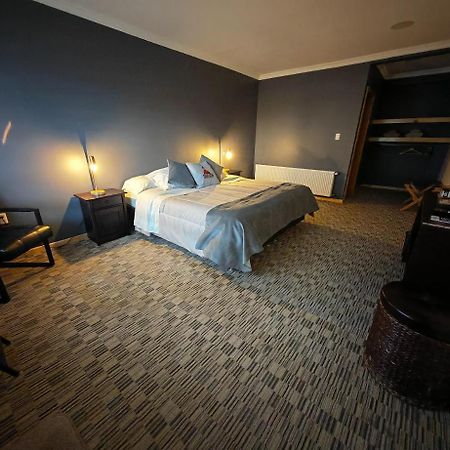 Auberge de jeunesse Sheuen Patagonia à Puerto Natales Extérieur photo