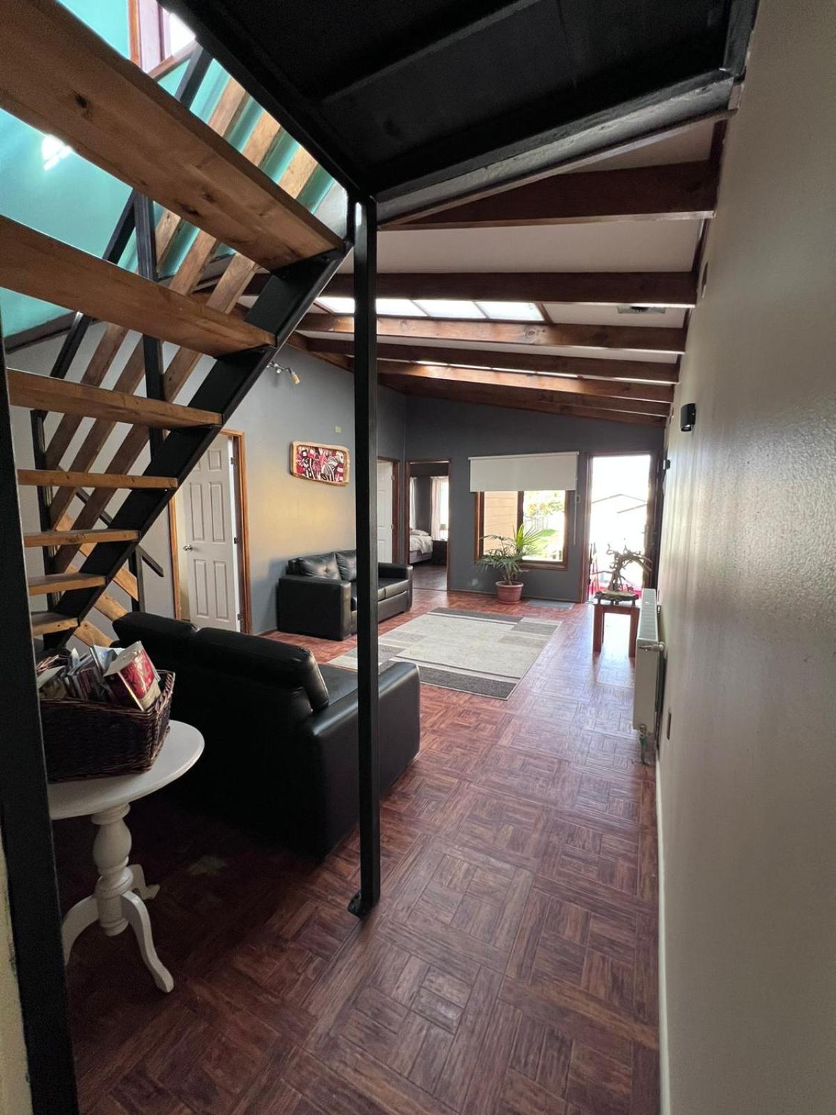 Auberge de jeunesse Sheuen Patagonia à Puerto Natales Extérieur photo