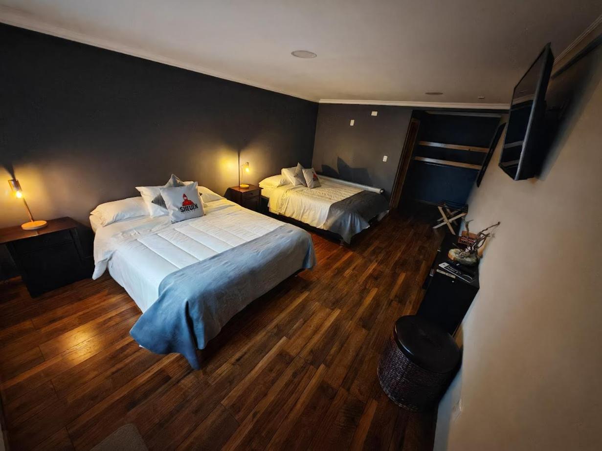Auberge de jeunesse Sheuen Patagonia à Puerto Natales Extérieur photo