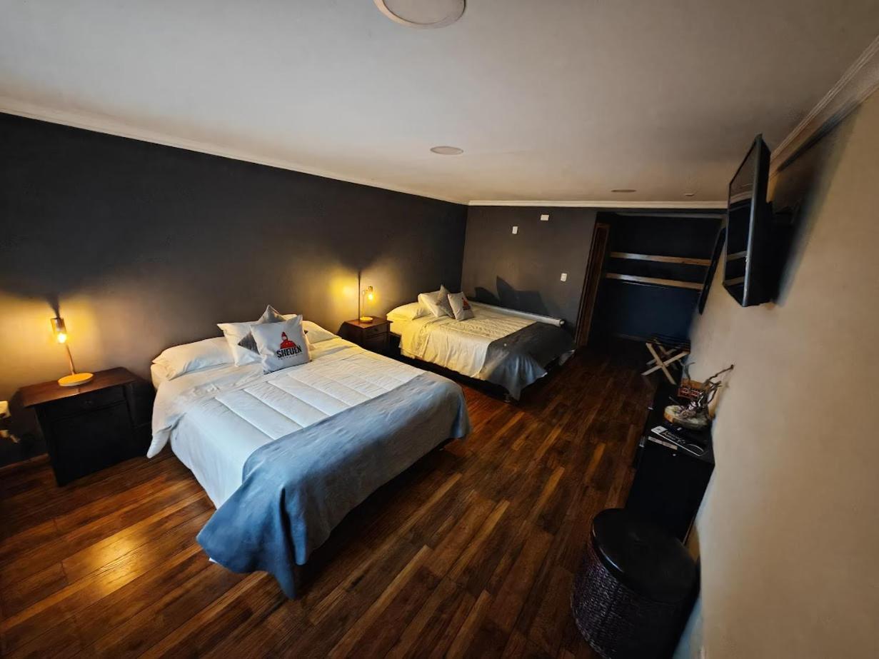 Auberge de jeunesse Sheuen Patagonia à Puerto Natales Extérieur photo